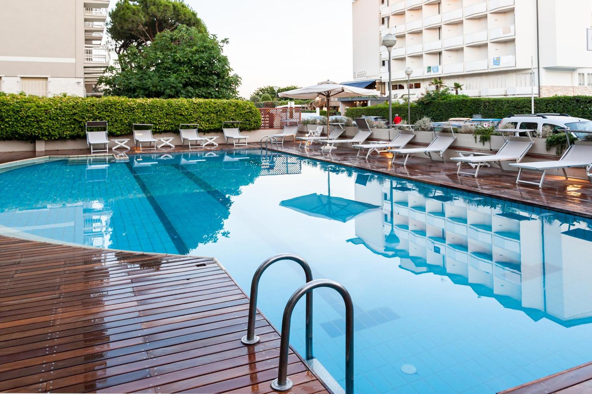 Hotel Trionfal Milano Marittima Dış mekan fotoğraf