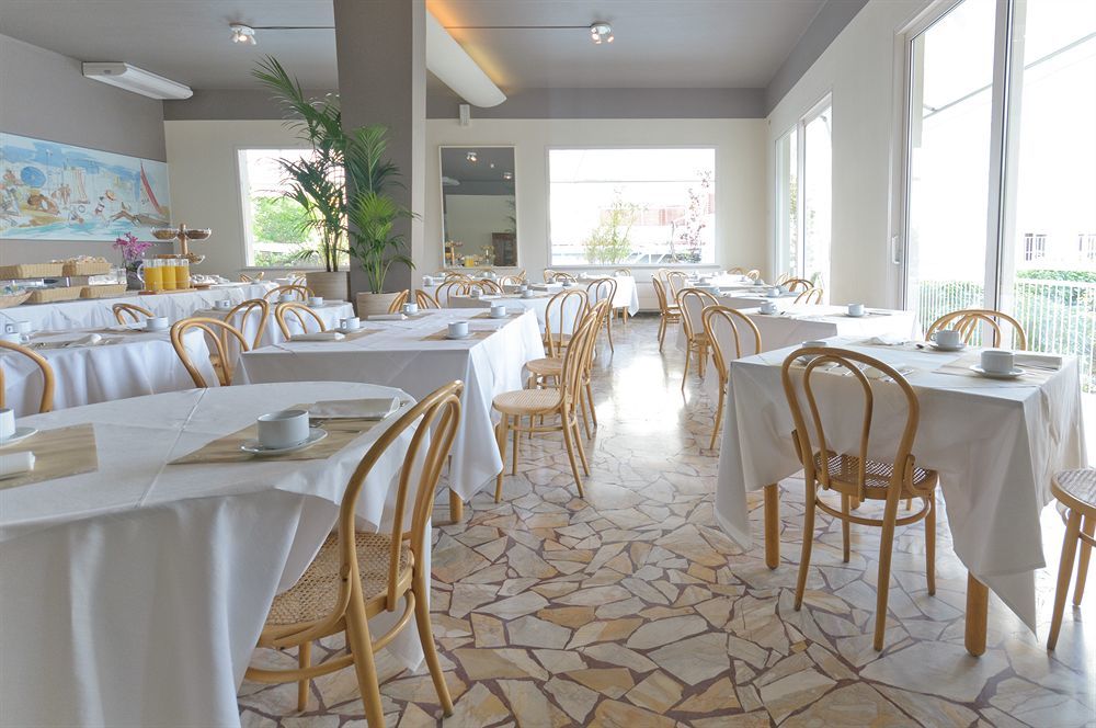 Hotel Trionfal Milano Marittima Dış mekan fotoğraf